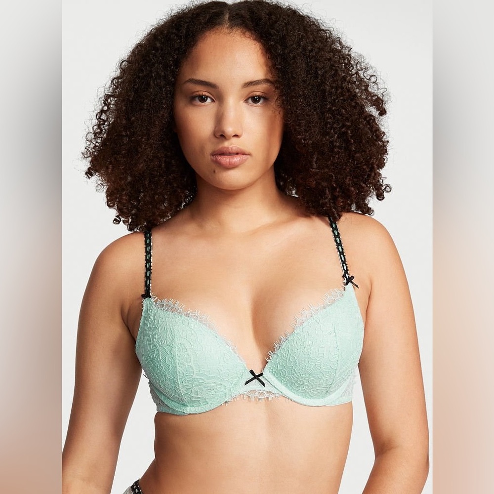 Victoria Secret Dream Angels Ribbon Push-Up Bra